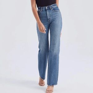 Abercrombie & Fitch 90s Straight Ultra High Rise Jeans 27 / 4 Short